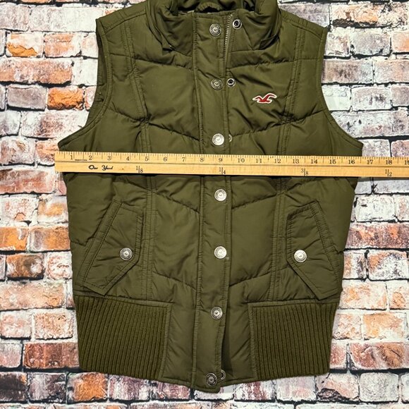 Hollister Olive Green Women's Puffer Vest Size Medium - Picture 9 of 10